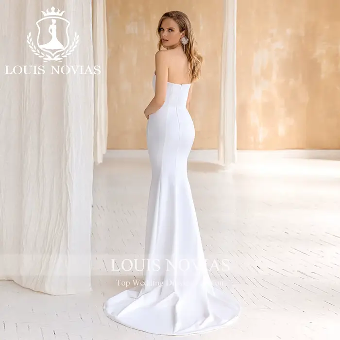 LOUIS NOVIAS robe De mariée Style sirène bretelles Appliques fente-ourlet balayage Train