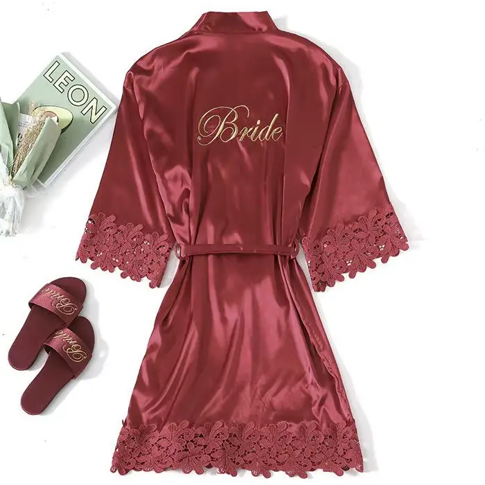 Robe de nuit en soie et polyester popeline pour femmes élégante et confortable pour les nuits d'été et les soirées chez soi