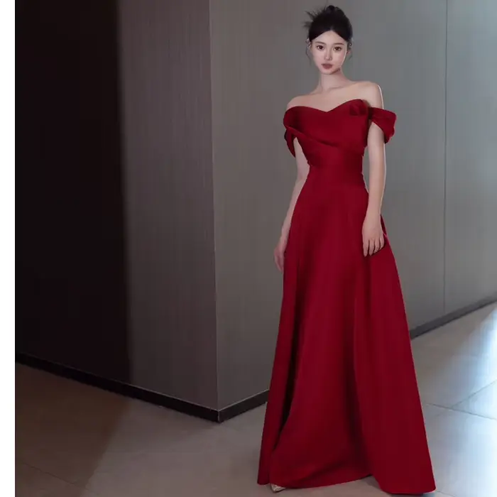 Robe de mariée en Satin asymétrique épaule dénudée, robe de Toast, sensation haut de gamme, rouge vi