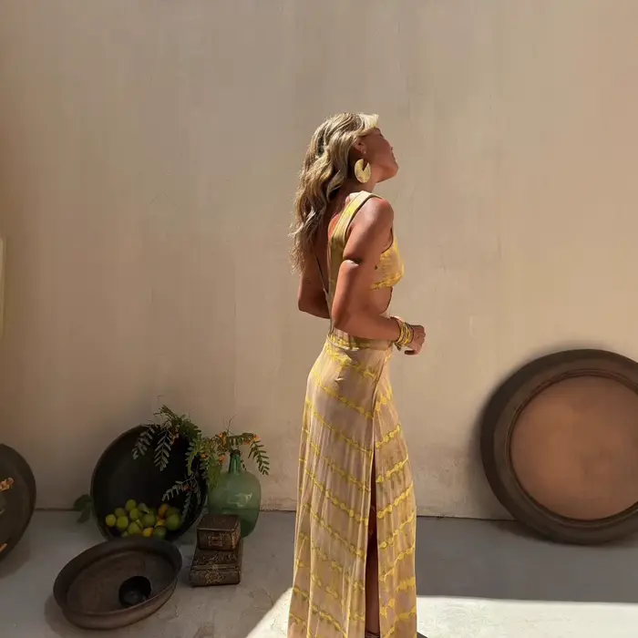 Robe longue imprimée à col en V