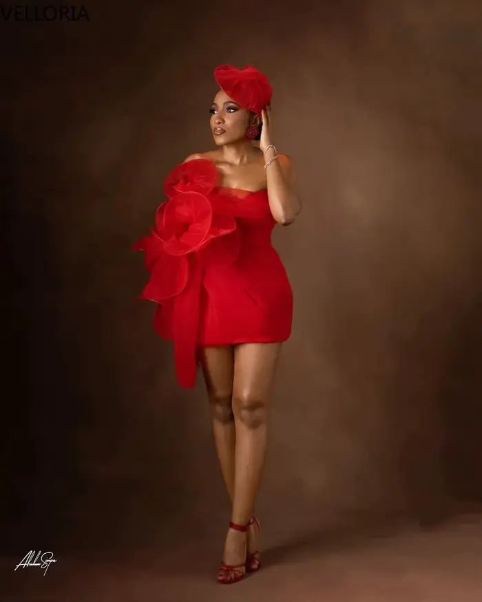 Robe de bal rouge sexy asymétrique à une épaule