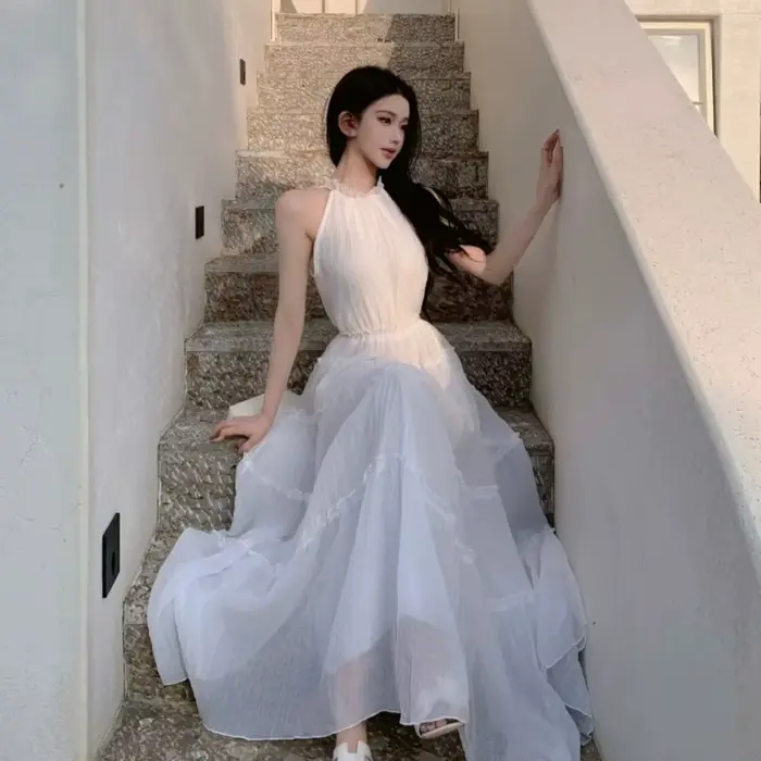 Robe longue d'été blanche élégante et sexy pour femme