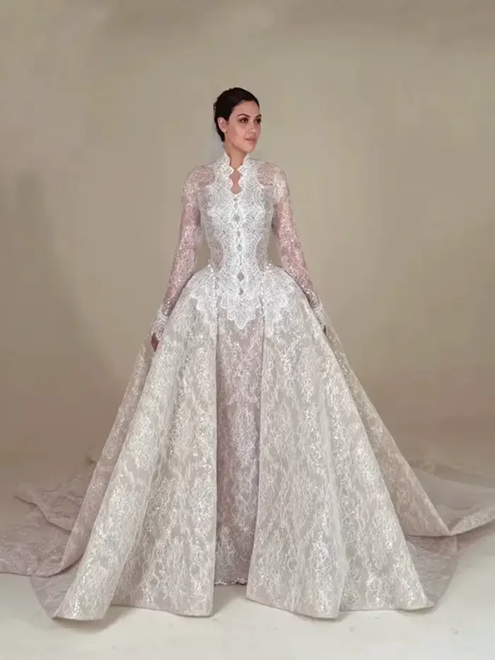 Personnalisé luxueux Boho classique tulle élégant col haut Illusion dentelle appliques robes de mariée détachable train