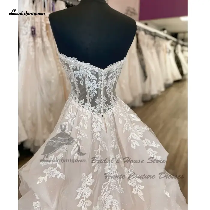 Robe de mariée en dentelle champagne pour femme