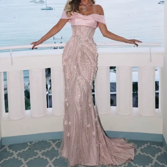Robe de soirée Sharon Said à fleurs 3D et paillettes pour bal mariage anniversaire style sirène élégante à offrir pour femme occassions spéciales