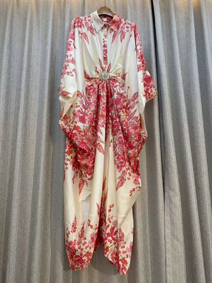 Robe imprimée ample pour femme design rétro décontracté style asymétrique soirée été 2026