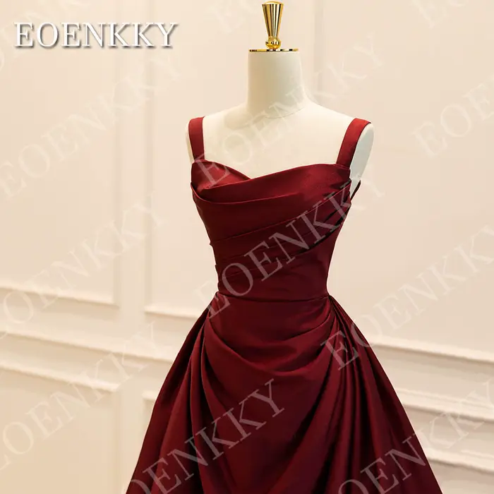 Robe de soirée EOENKKY élégante en satin pour femmes, longue bordeaux col en V, train de balayage, bal de promo, mariage, soirée spéciale