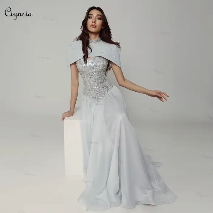 Robes de soirée élégantes pour femmes Ciynsia avec cape, en mousseline de soie, coupe trapèze, corsa