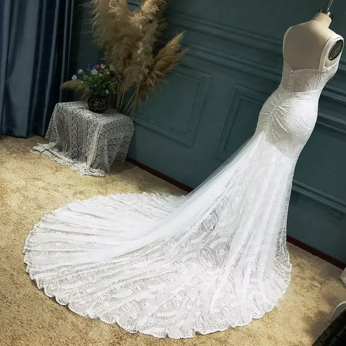 Robe de mariée bohème col en V dentelle extensible silhouette sirène pour femmes occasions spéciales