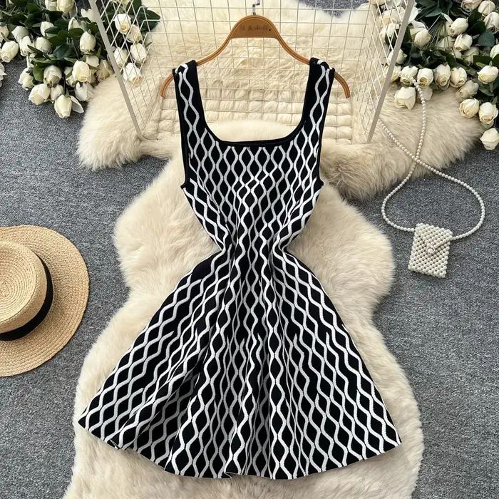 Robe Courte Femme Coupe Trapèze Y2K Streetwear Sans Manches Imprimée Sexy Taille Cintrée Élégante Épissée Soirée Travail 2026