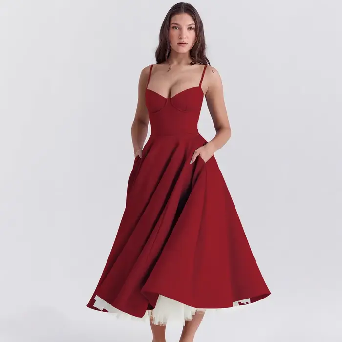 Robe Double couche à épaules dénudées pour femmes, nouveau Style princesse, avec jupe à volants larges, filet français transfrontalier, été 2025