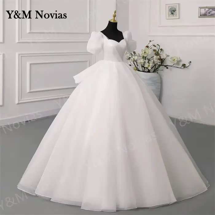 Robe de mariée en polyester princesse sans manches avec soutien-gorge intégré pour femmes enceintes et occasions spéciales