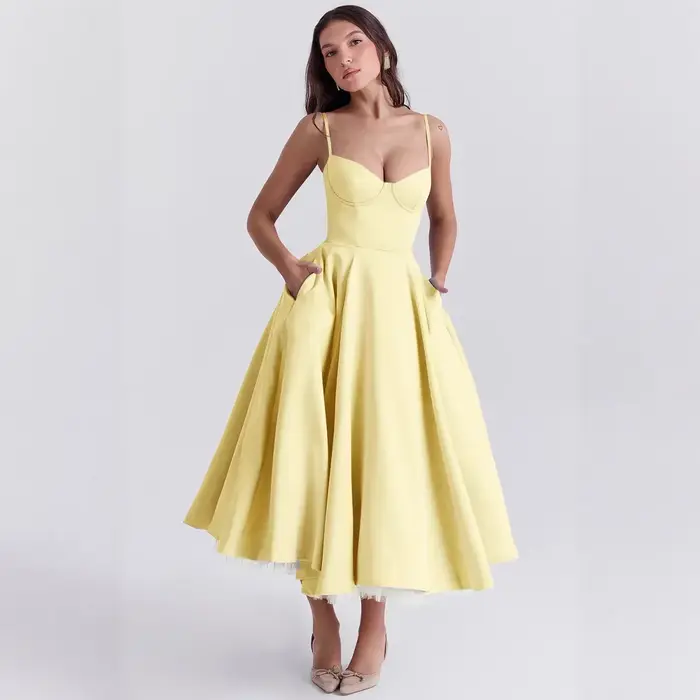 Robe Double couche à épaules dénudées pour femmes, nouveau Style princesse, avec jupe à volants larges, filet français transfrontalier, été 2025