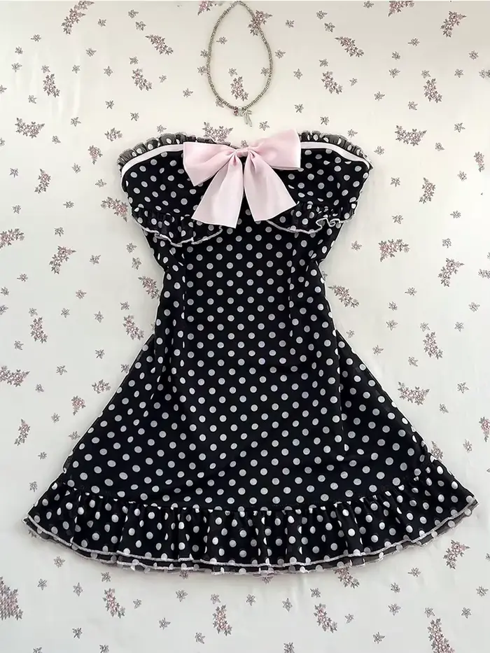 Robe babydoll noire à pois pour femmes, avec nœud rose, encolure en forme de cœur, mignonne, décontr