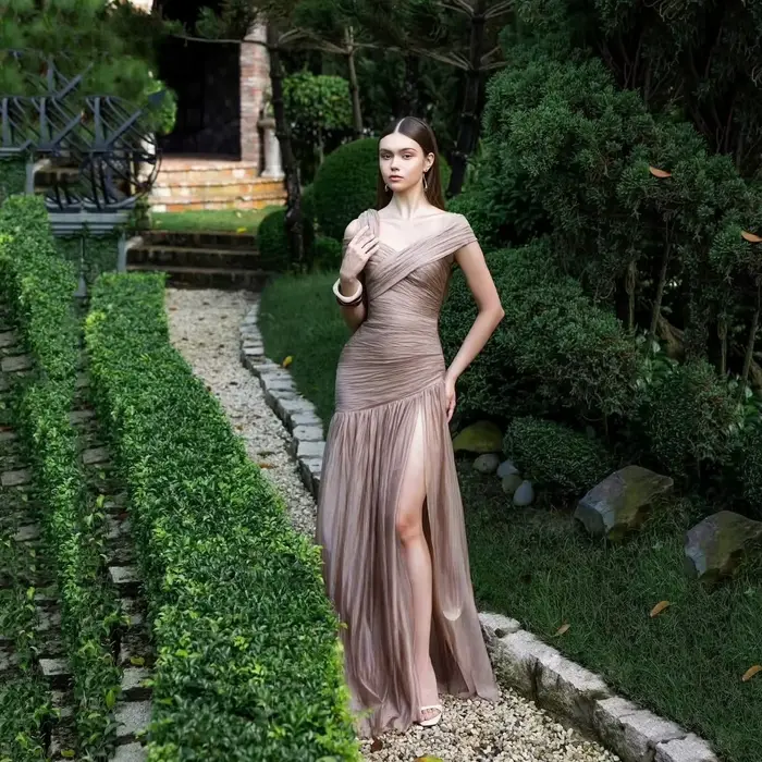 Robes de Soirée Élégantes pour Femmes