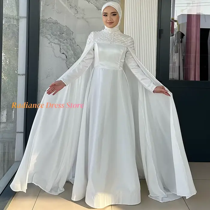 Robe de soirée classique en mousseline de soie blanche