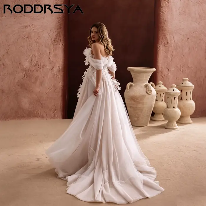 RODDRSYA Robe de mariée épaules nues décolleté cœur pour femme tulle orné de fleurs 3D fente haute modèle plage
