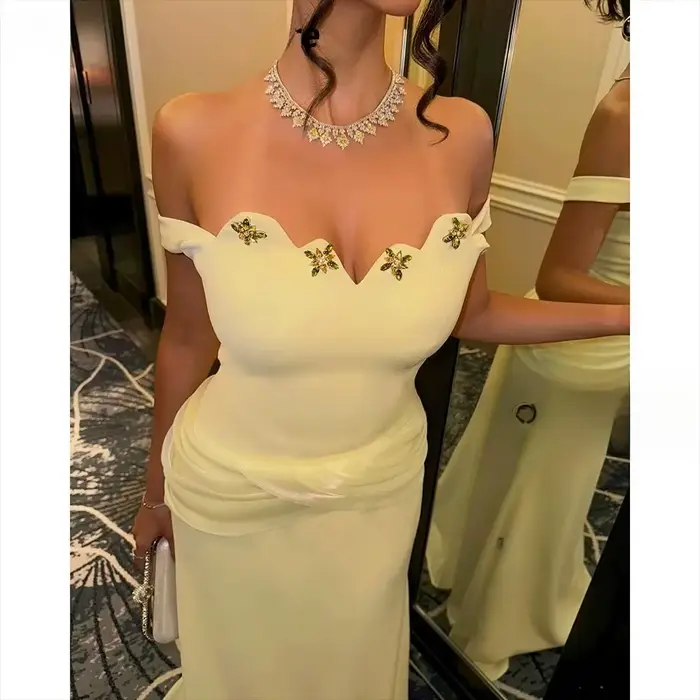 Robe de soirée jaune, robes de soirée saoudiennes