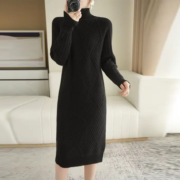 Robe à col roulé en tricot pour femme