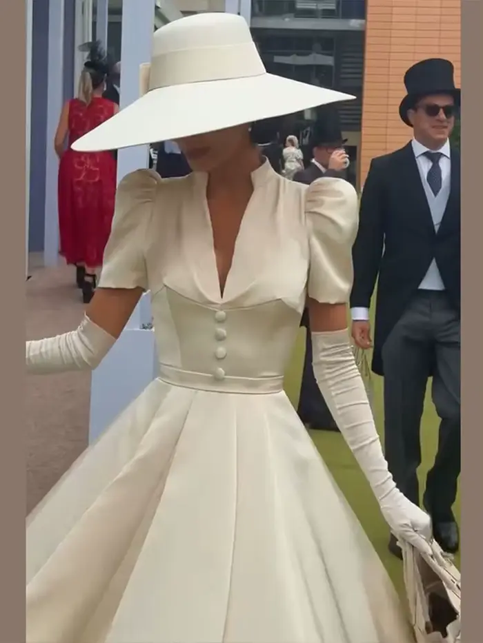 Robe longue évasée pour femme