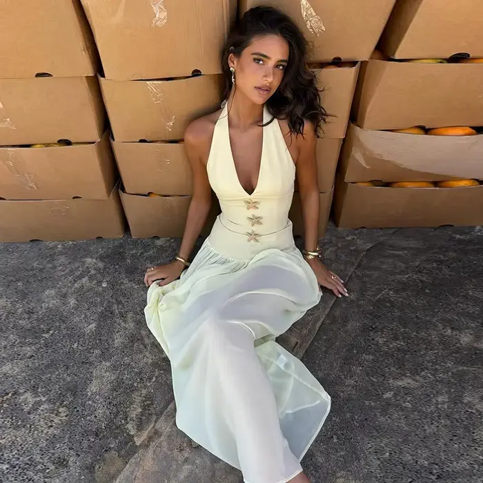 Robe en polyester sans manches avec décolleté haut et patchwork pour femmes élégantes pour occasions spéciales