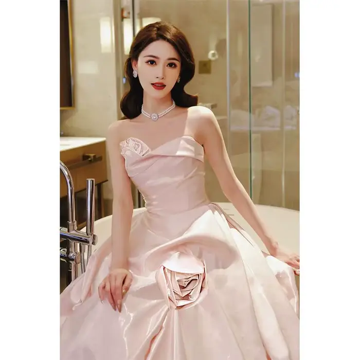 Robe de mariée Rose 3d