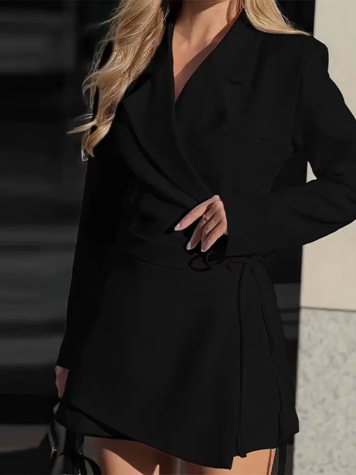 Robe blazer élégante surdimensionnée avec revers pour femmes, coupes modernes et tendances, pour toutes les occasions spéciales