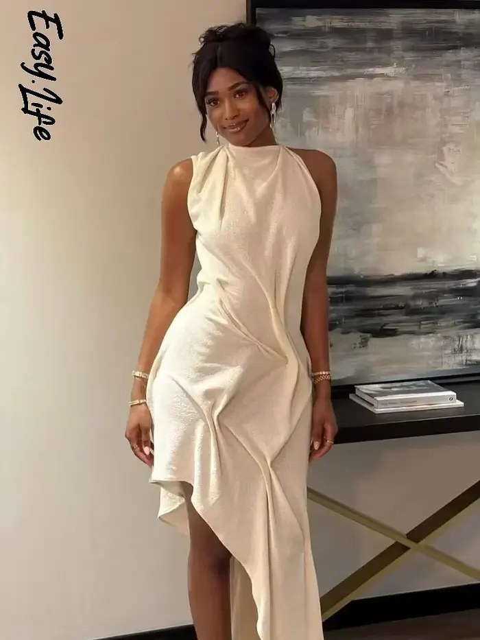 Robe Mini Asymétrique Froncée Bordeaux Élégante Sans Manches Col Halter Pour Femmes Occasions Spéciales Soirées Printemps Automne