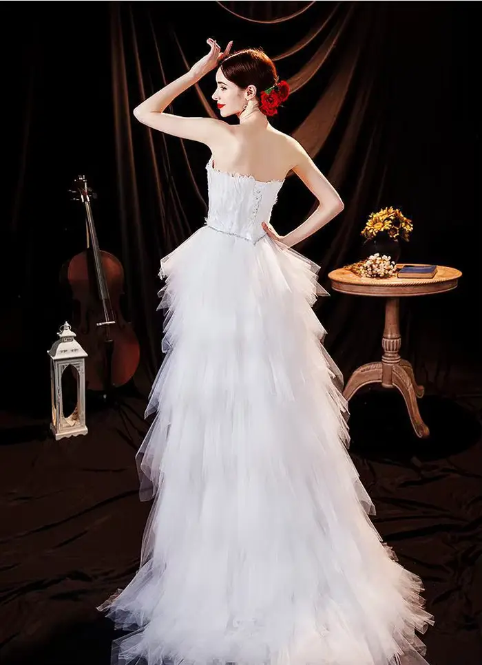 Robes de mariée en dentelle sans bretelles