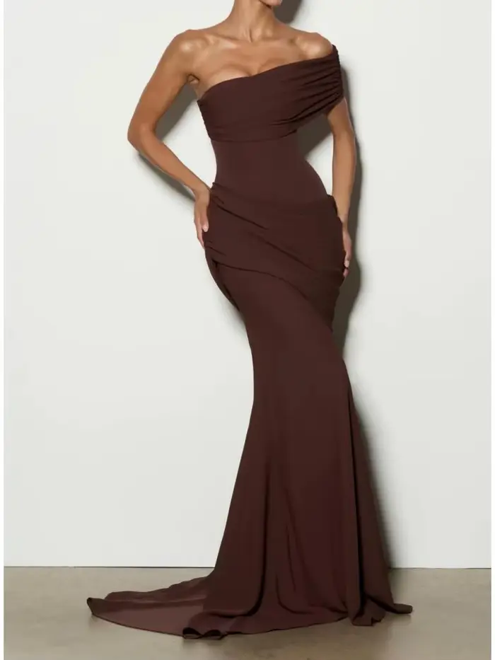 Robe de soirée élégante française à la mode avec col oblique pour femmes pour événements spéciaux et soirées