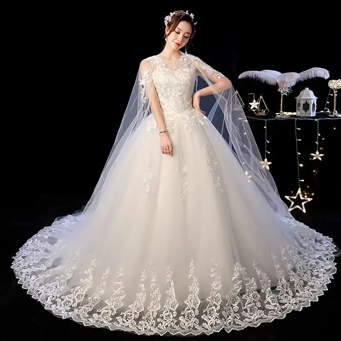 Robe de mariée élégante en dentelle brodée princesse vintage personnalisable pour femmes grandes tailles occasions spéciales