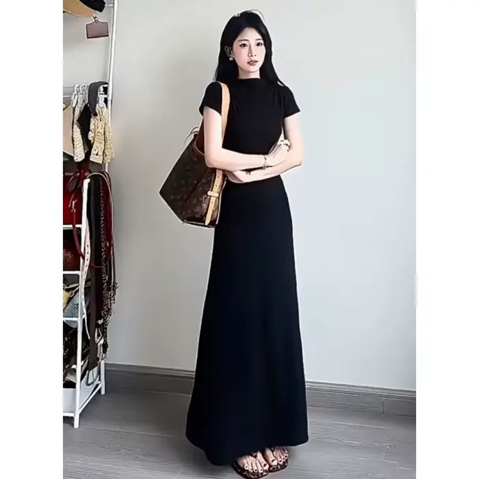 Robe noire à manches courtes de style français pour femmes