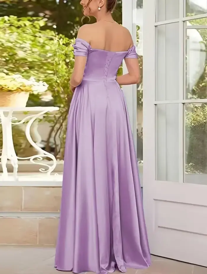 Robe de demoiselle d'honneur en satin plissé en forme de A pour mariage