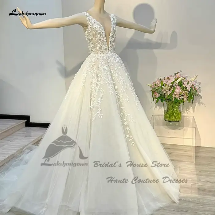 Lakshmigown luxe Boho dentelle robes de mariée 2025 Hochzeits plongeant col en V Sexy femmes plage