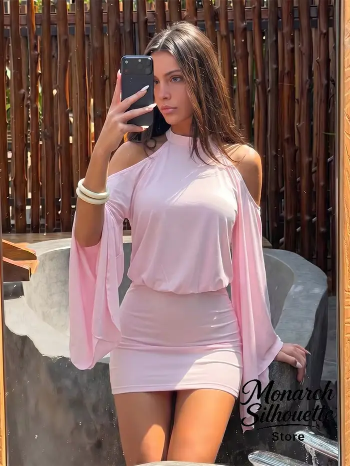 Robe courte dos nu femme manches chauve-souris élégante et séduisante pour printemps automne occassions spéciales