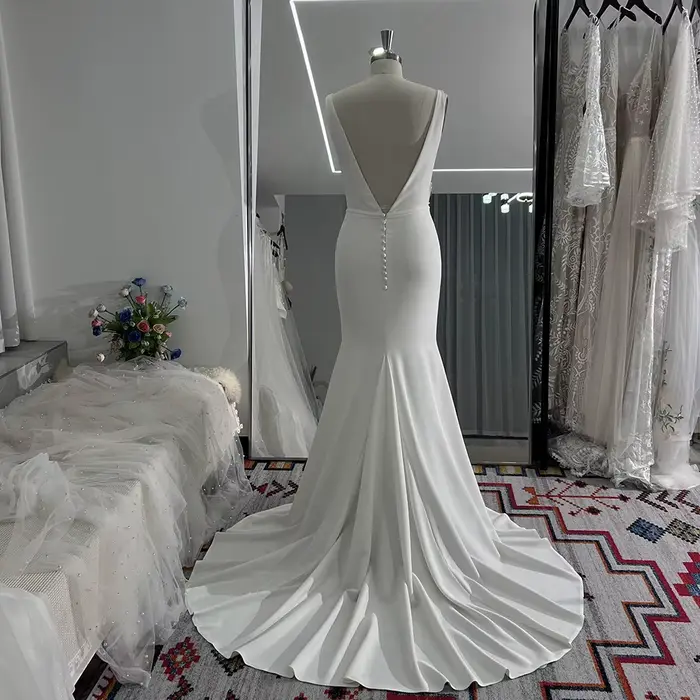 Mryarce Simple élégant Sexy plongeant crêpe robes de mariée avec des ailes en mousseline détachables
