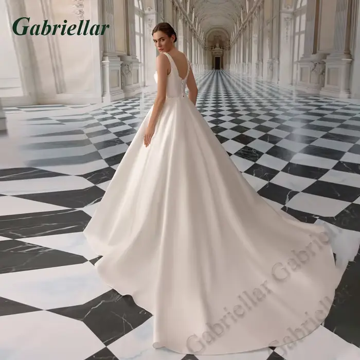 Robe de mariée Gabriellar Pearls classique à bretelles spaghetti dos nu en satin pour mariage et cérémonies spéciales