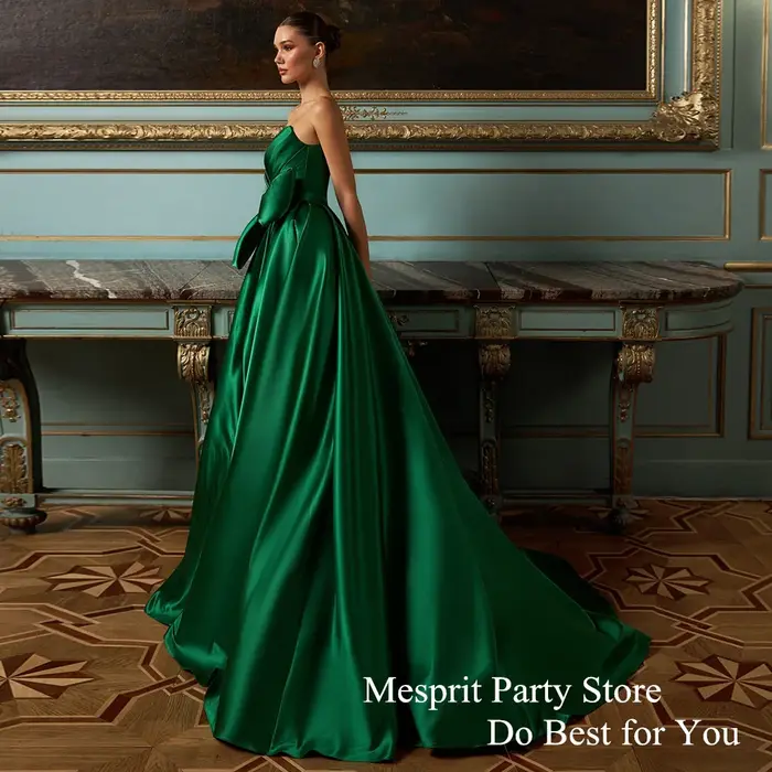 Robe de bal verte Sexy col en V perles pli arc une ligne Satin robes de soirée balayage Train dos nu