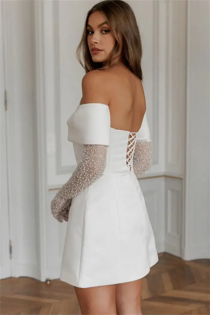 Robe de soirée courte en polyester satiné sans manches pour bal, mariage et occasions spéciales pour femmes