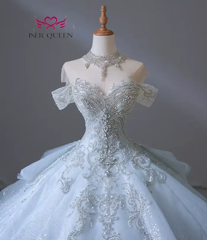 Robe de mariée de luxe personnalisée pour l'Europe