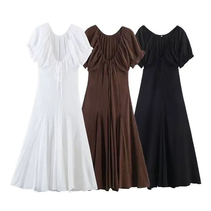 Robe midi en voile fin à col en V style français