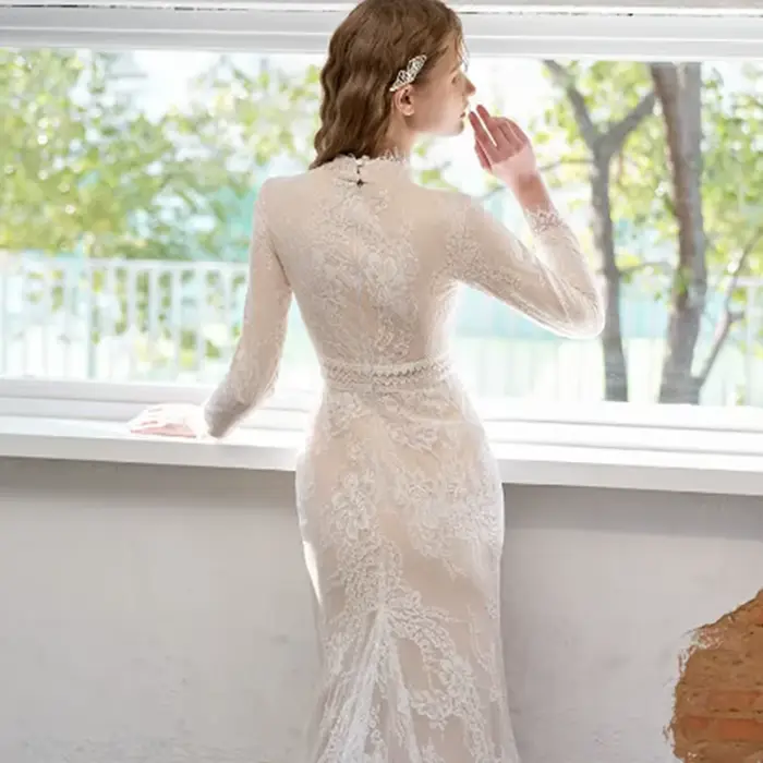 Robes de mariée sirène vintage à col haut 2026