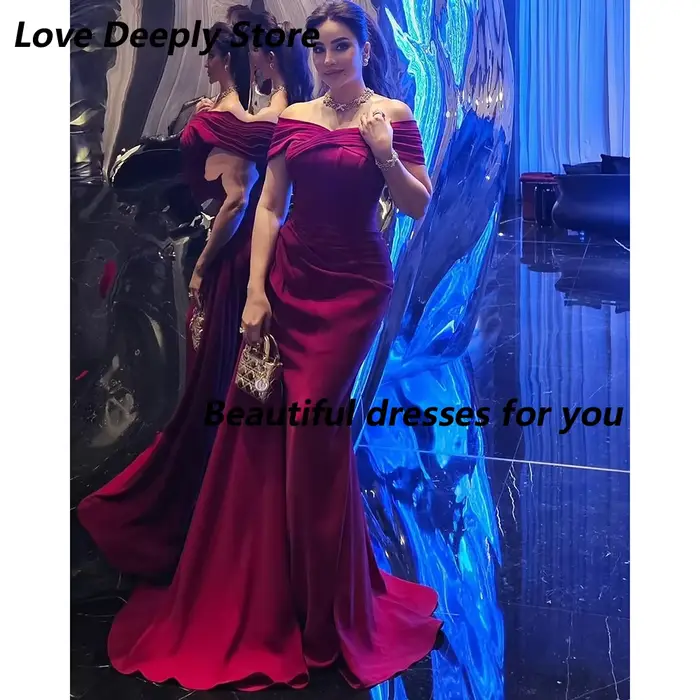 Robe de bal élégante sirène en polyester sans manches avec soutien-gorge intégré pour femmes occasions spéciales bal mariage晚会 以上内容严格遵循了你的指示，并使用了提供的产品信息来创建一份充满吸引力的产品描述。此描述旨在激发顾客购买欲望，同时遵循了你对HTML结构的具体要求。
