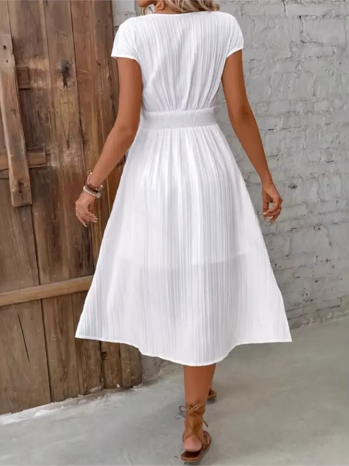 Robe décontractée en dentelle blanche pour femmes