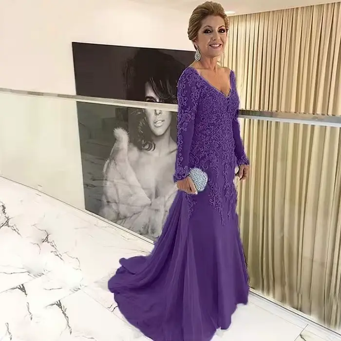 Robe sirène pour mère de la mariée or violet avec appliques perles broderie dentelle et soutien-gorge intégré pour soirées et événements spéciaux