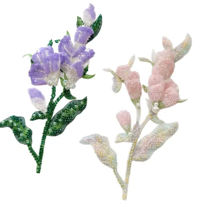 Tissu brodé polyester 3D fleurs violet et rose patchs artisanal pour robe de mariée occassions spéciales femmes