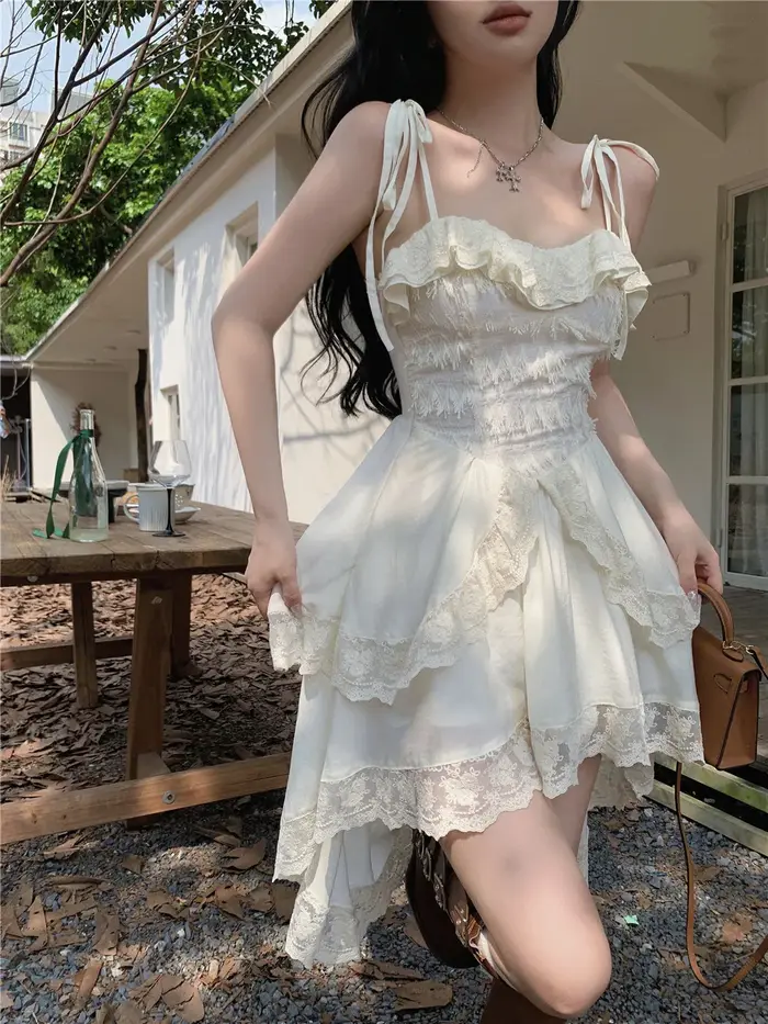 Robes blanches pour femmes mode Sexy fronde Roe Femme 2025