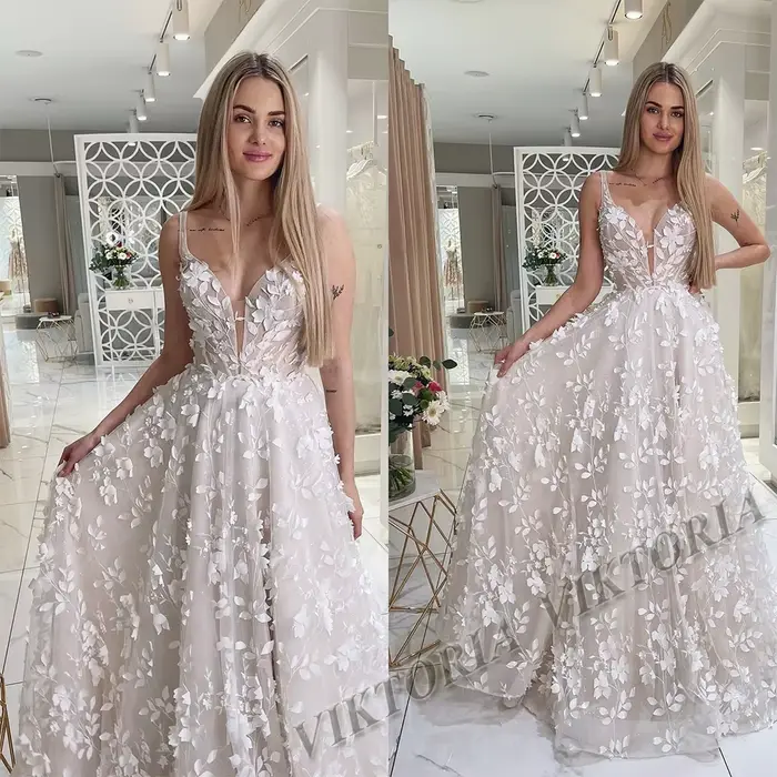 VIKTORIA-Robes de mariée A-Line Leafy Appliques Tulle pour femmes, Robes de mariée à col en V, Robes