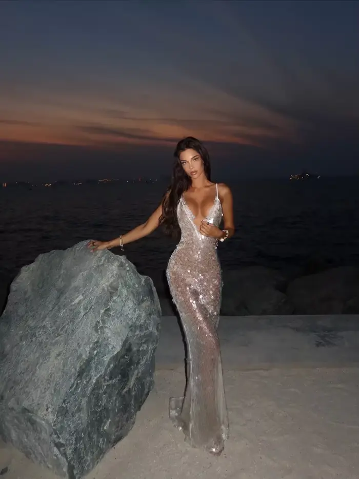 Robe transparente à paillettes pour femmes