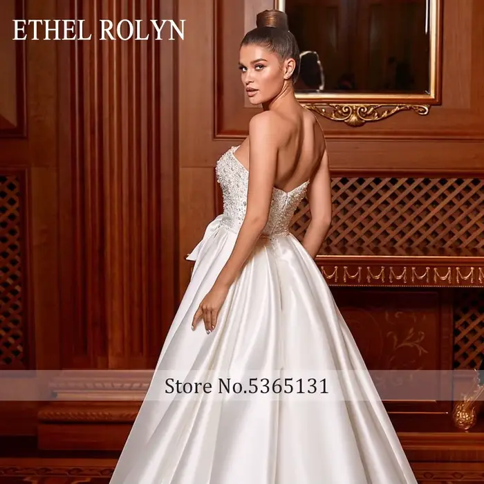 ETHEL ROLYN robe de mariée trapèze luxueuse perles de cristal sans bretelles Satin